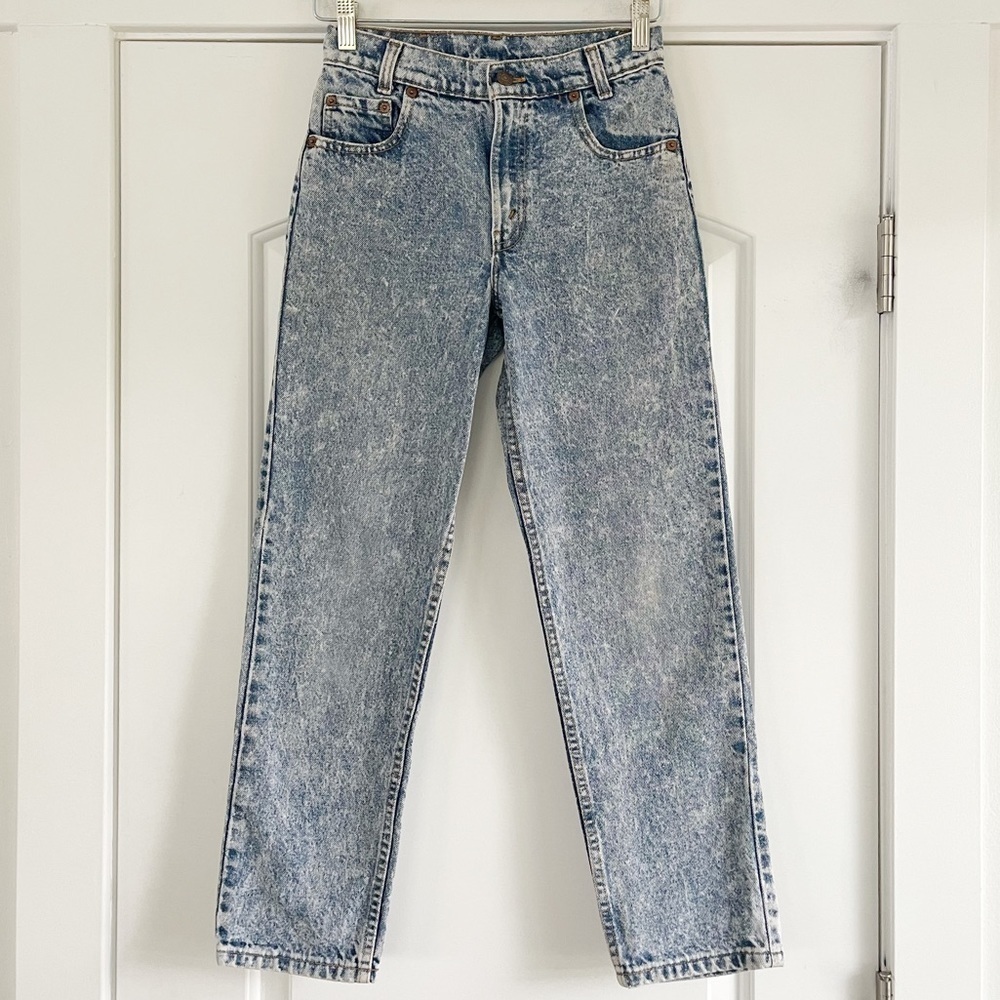 Vintage Levi’s 90’s Acid Wash Red Tab Mom Jean- 27x28